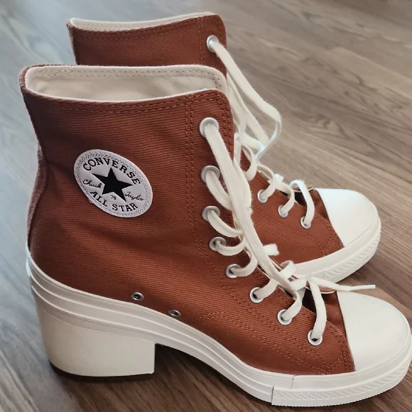 CONVERSE Chuck 70 Canvas High Top Shoes - BROWN | Tillys Converse Brown High-Tops with White Accents main image 2